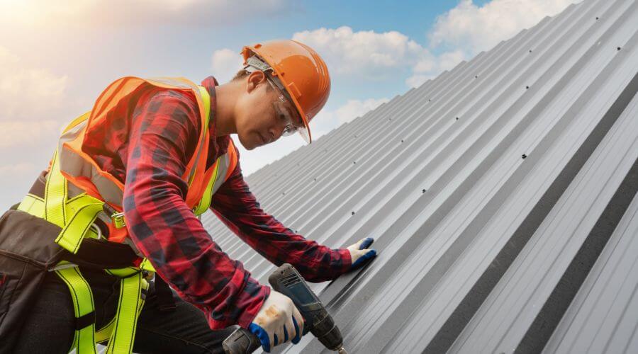 Professional Emergency Roof Repairs services in Follansbee, WV
